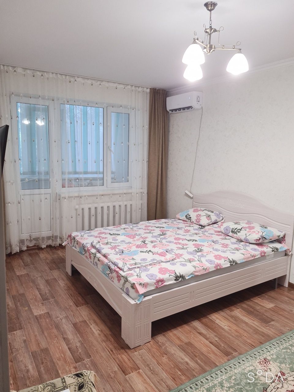 Сдам 1 комнатную квартиру  в центре  города в районе  гос Космос