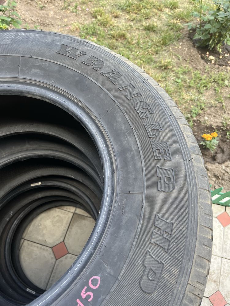 Продается всесезонные шины, размером 265/70/R16