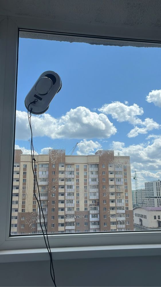 Робот мойщик окон в аренду Астана