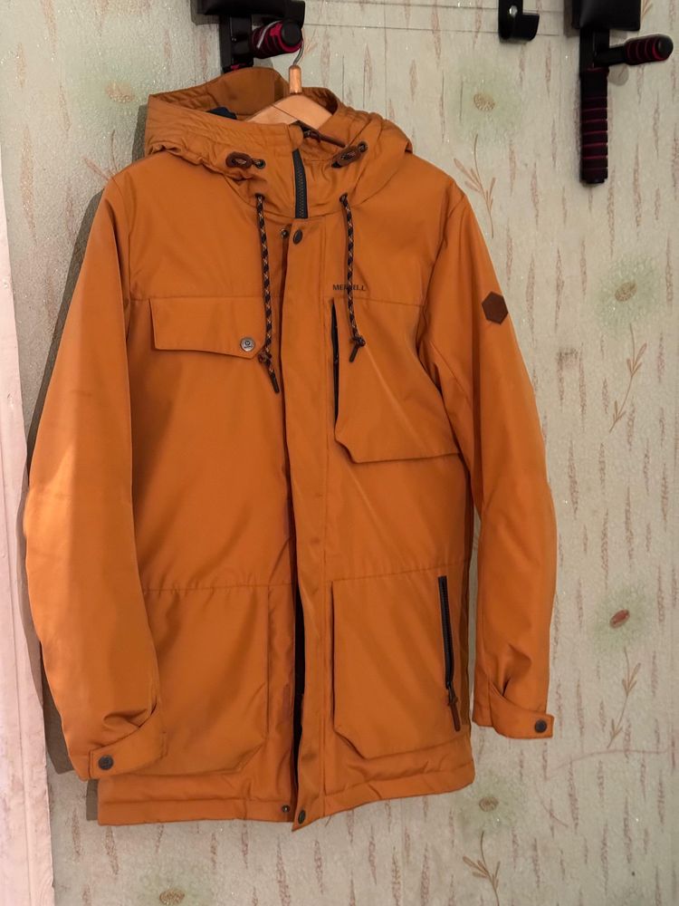 Продам куртку фирменная