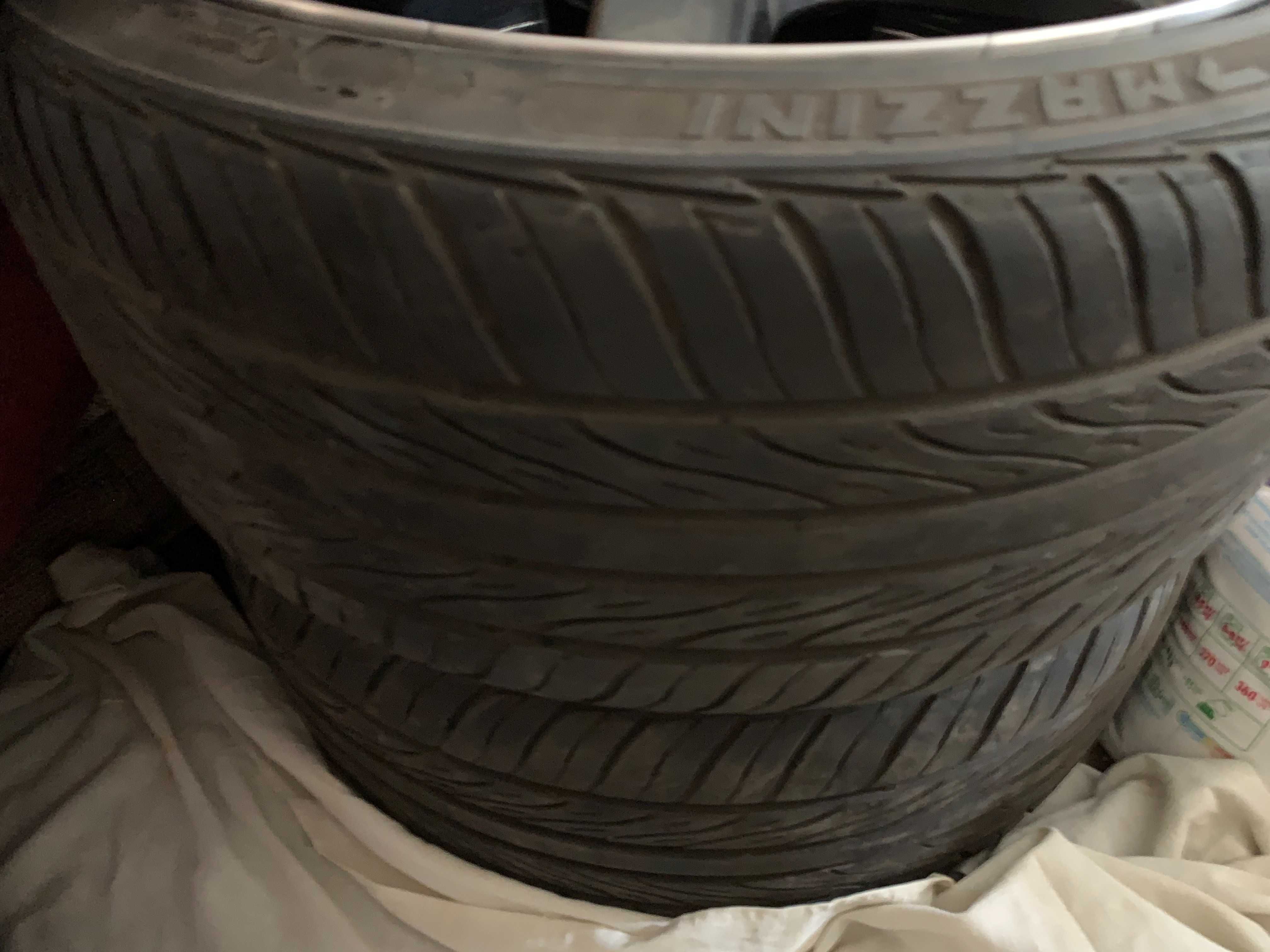 летние шины   м диска  245/35 r19