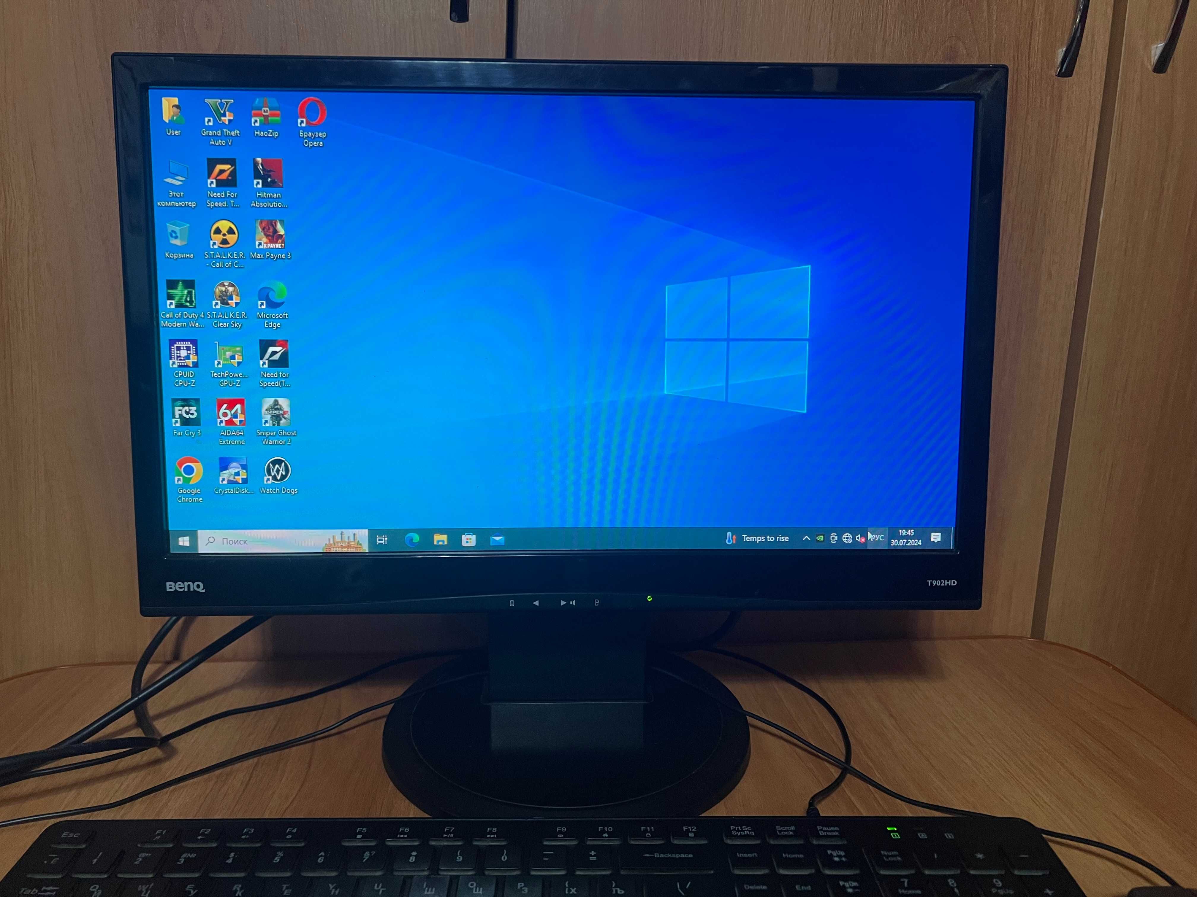 Продам системный блок в хорошем состоянии (i5, DDR3 8гб, HDD 500гб).