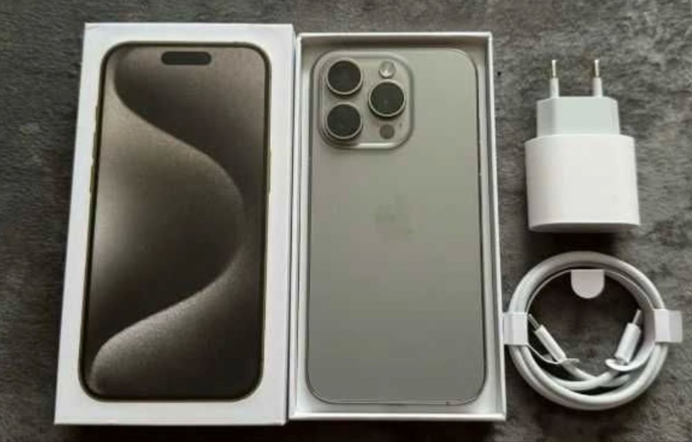 Продам lphone 15 про макс 256