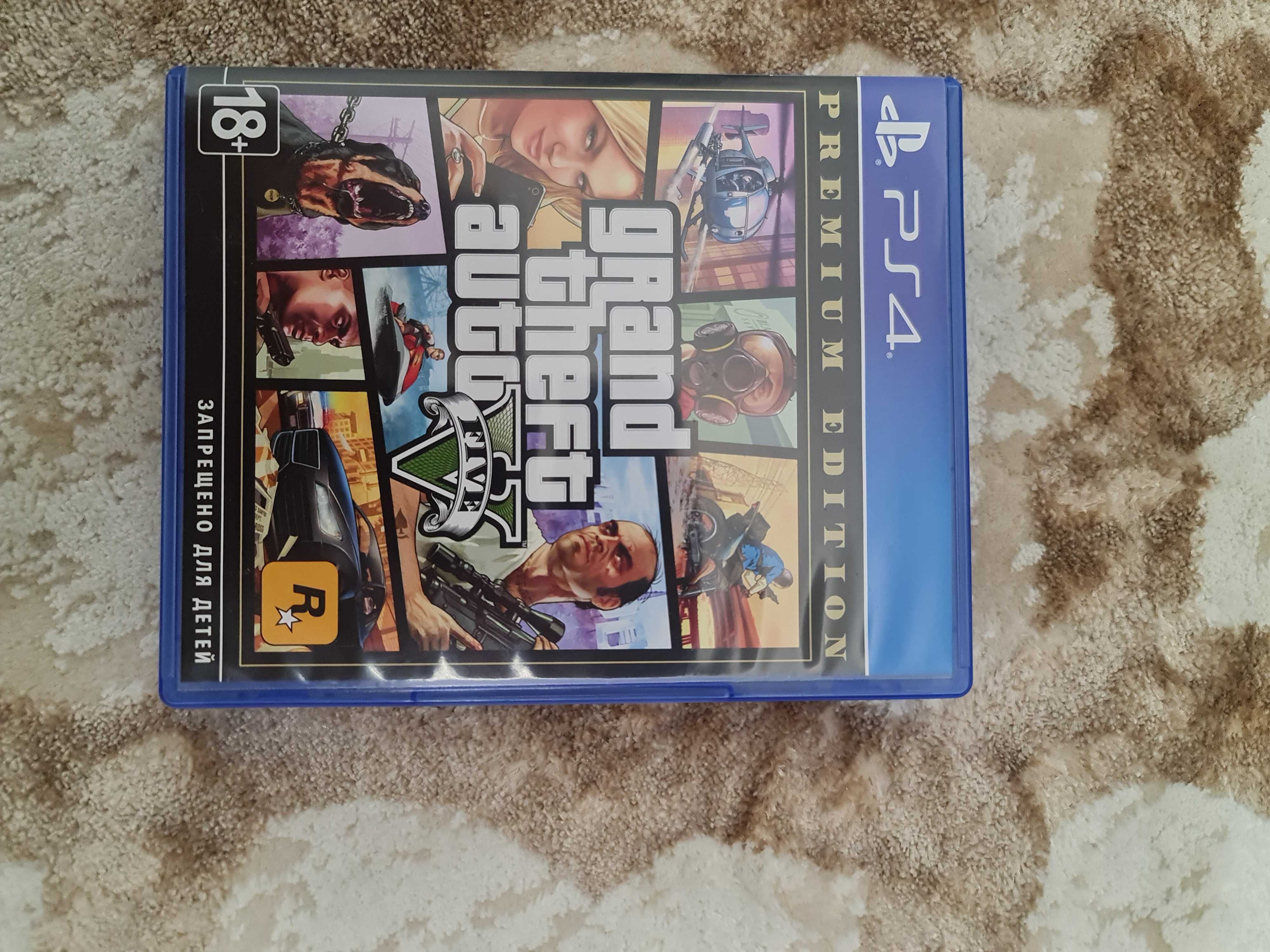 Продам playstation 4 2016 года