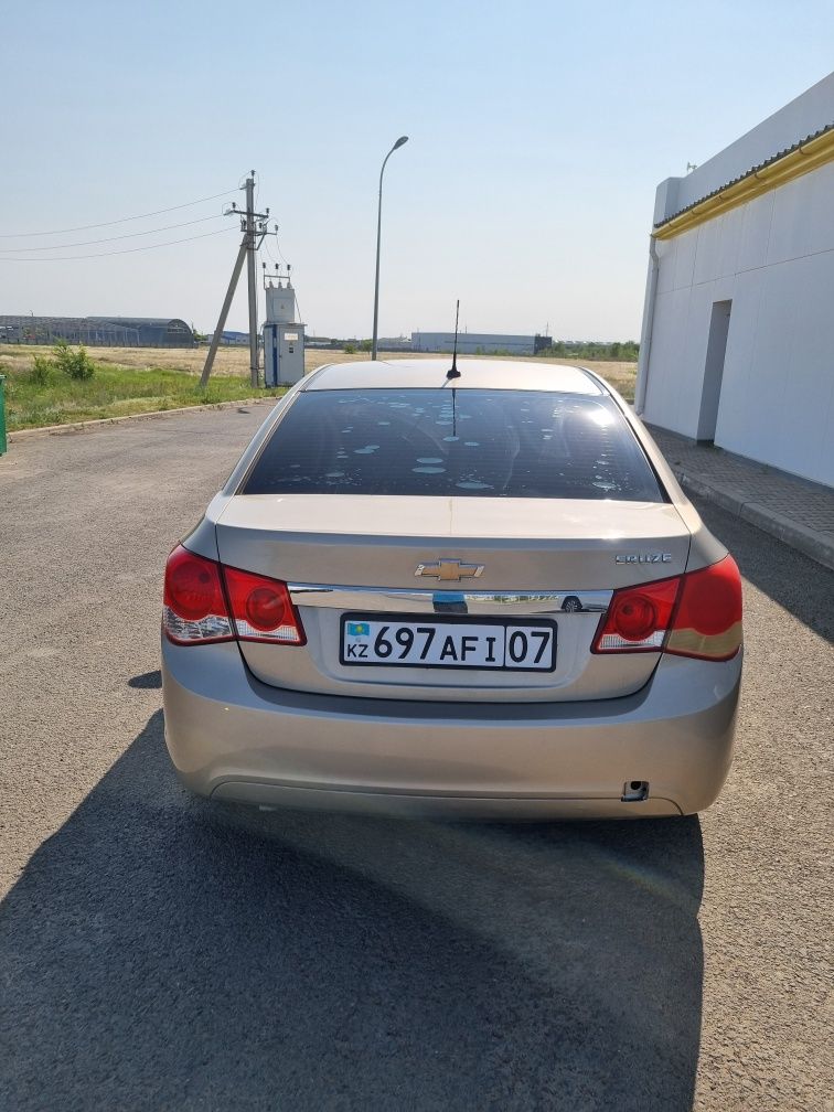 Шевроле круз 1.6