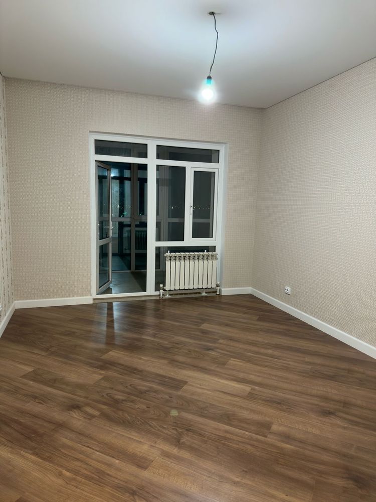 продам квартиру в центре города новостройка