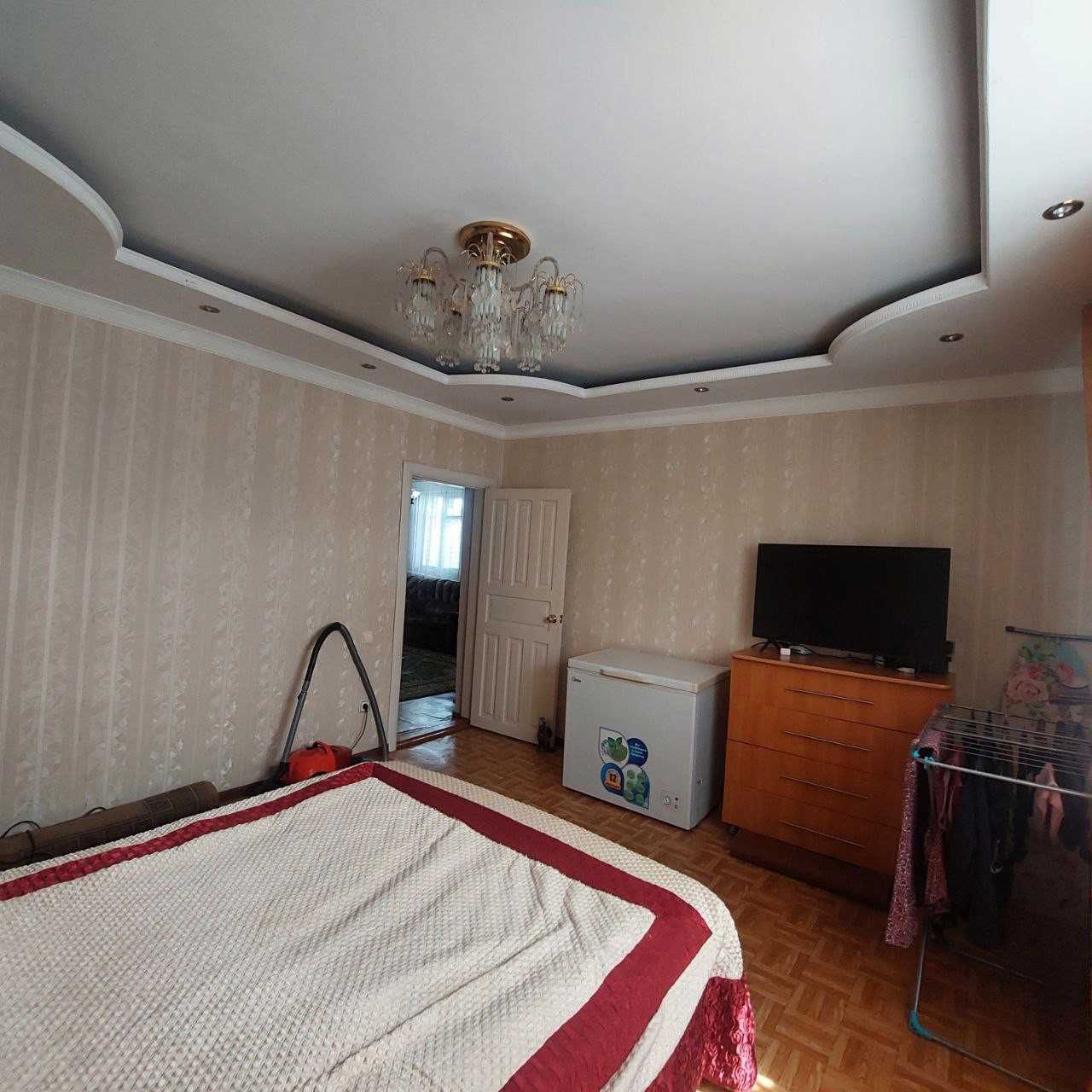 Продам 6ти комнатный дом в районе Мелькомбината