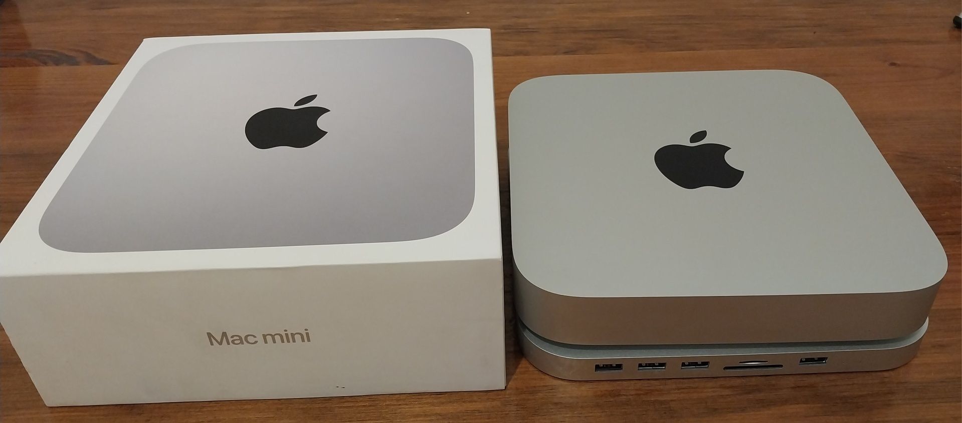 Mac mini M1(8GB, 256GB) + USB Hub(1TB SATA)