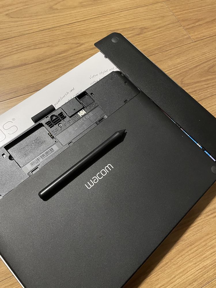 Wacom Intuos Art medium black