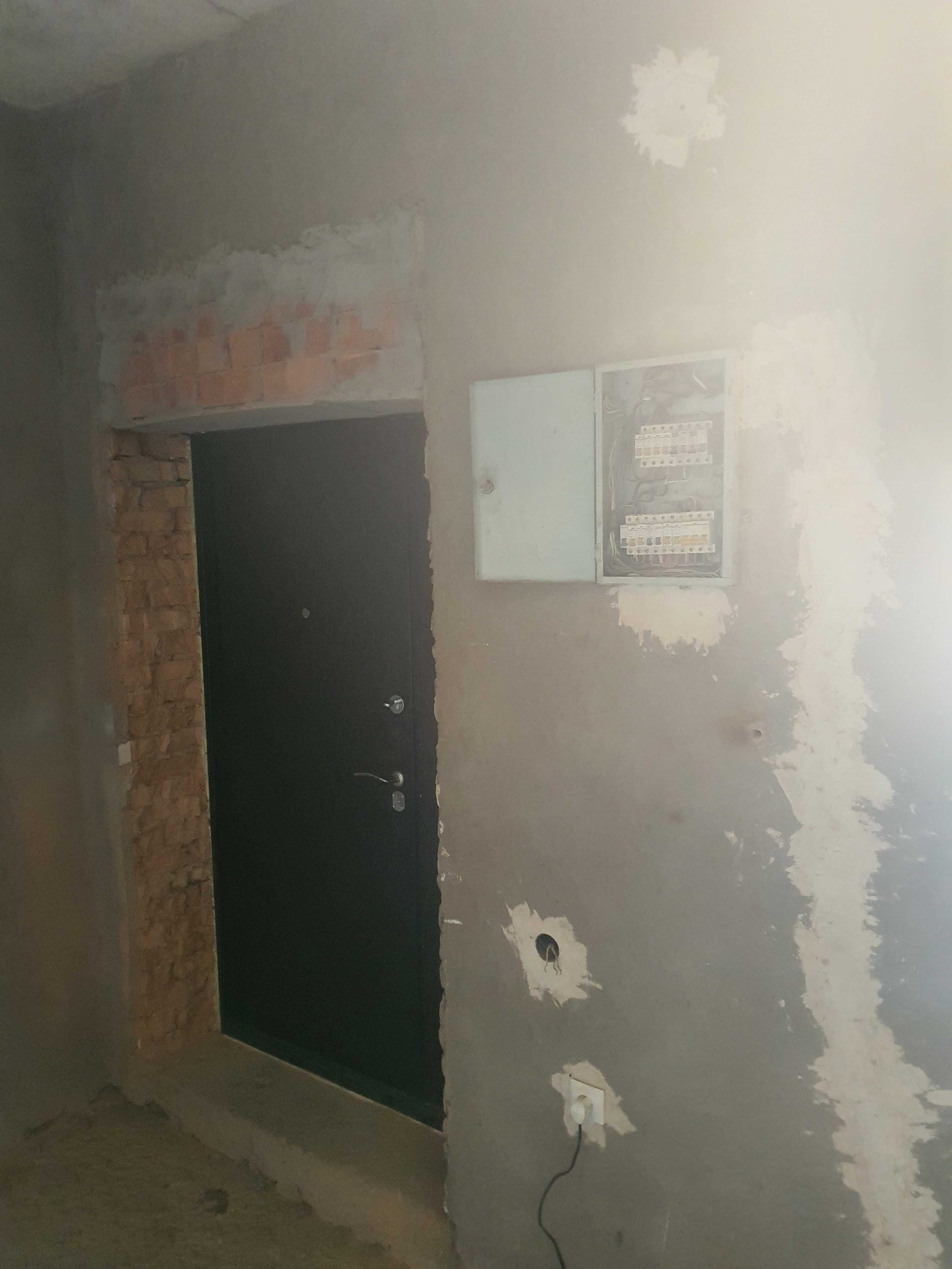 Спутник 22-Нужен Ремонт-9 ком-401 м²-8.25 сот.