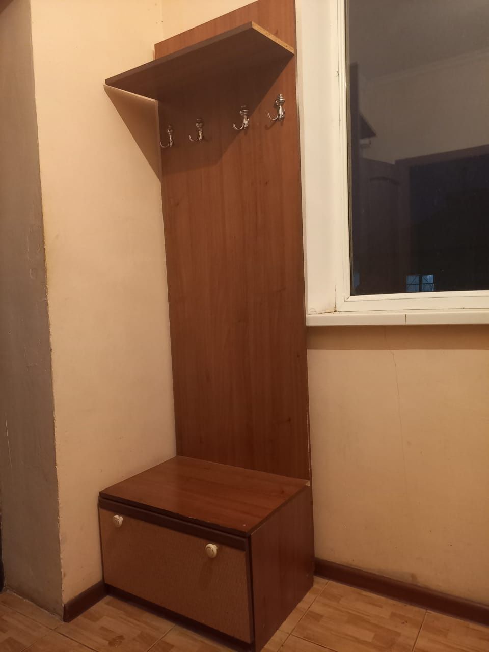 Прихожка каричнывый