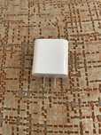 Адаптер американский apple 20w