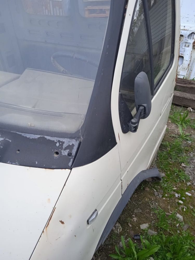 Продам кабину Газели