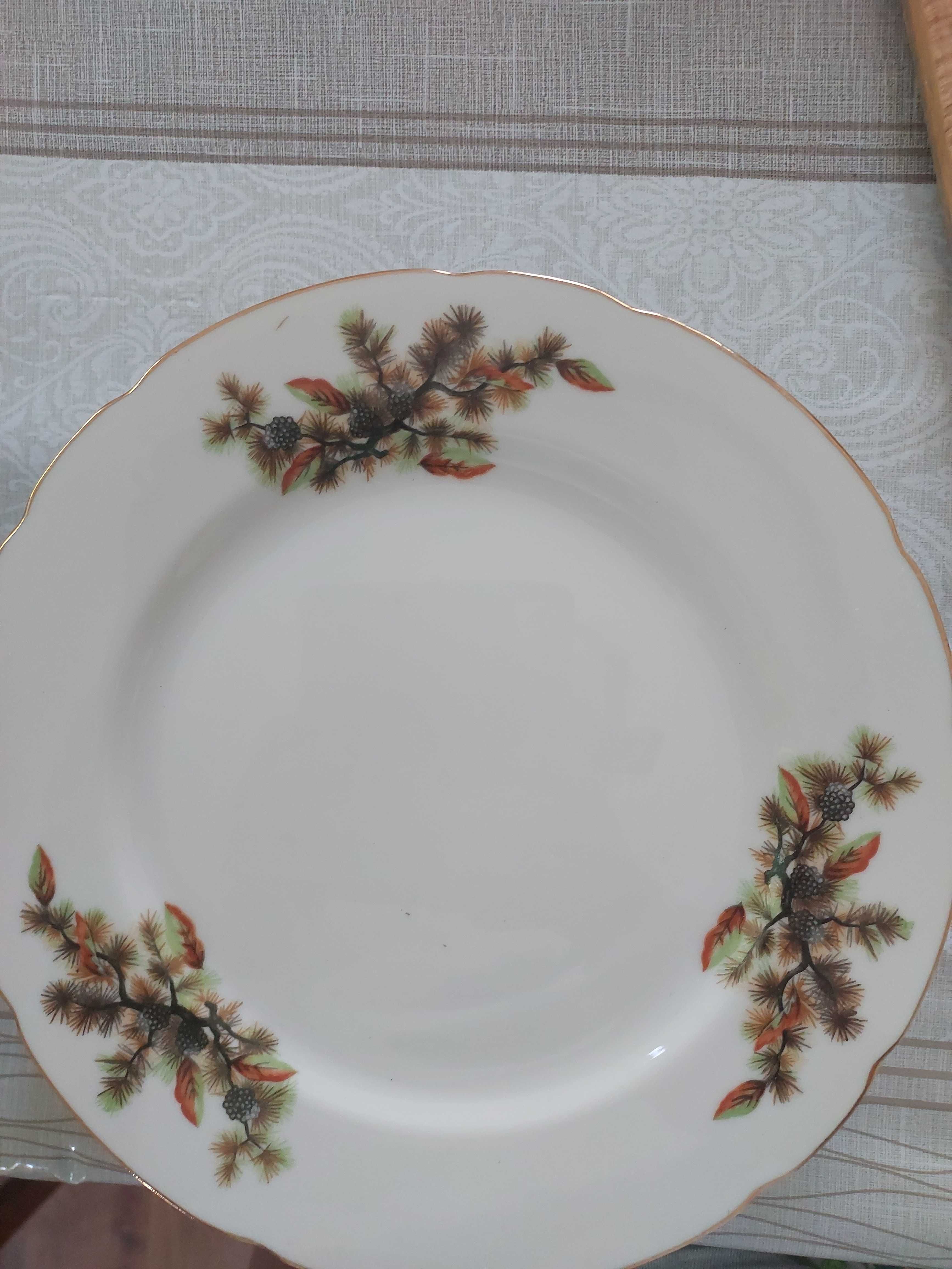 Продам б/у советские тарелки
