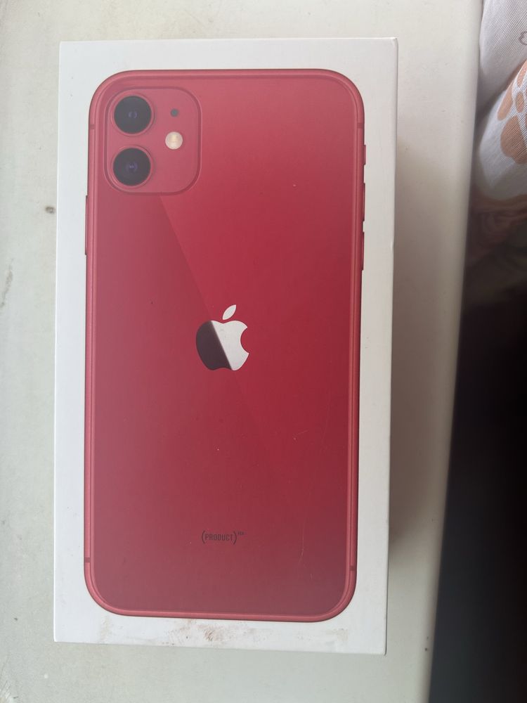 iPhone 11 64gb red