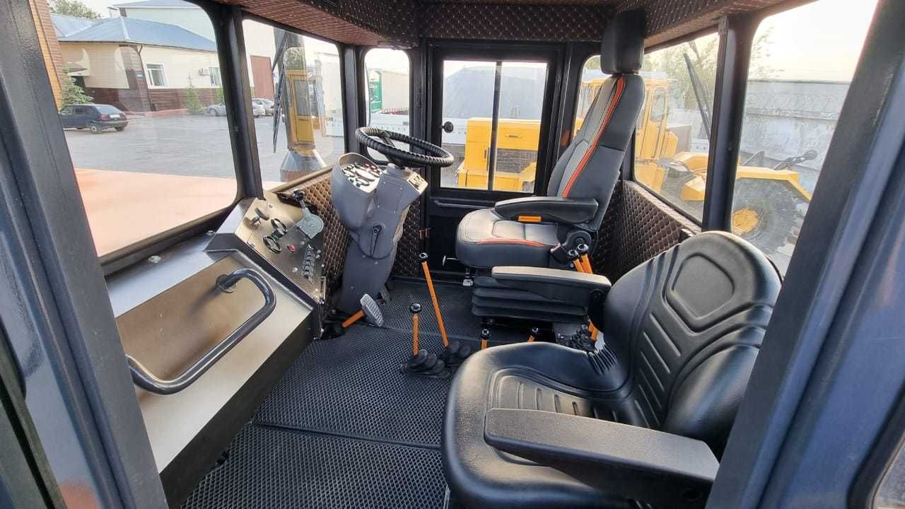 Кировец К-700А  Weichai WP12