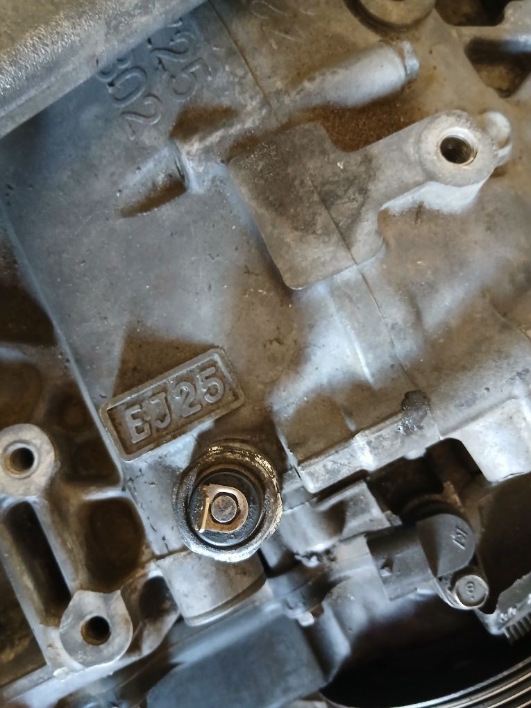 Продам ДВС EJ 253