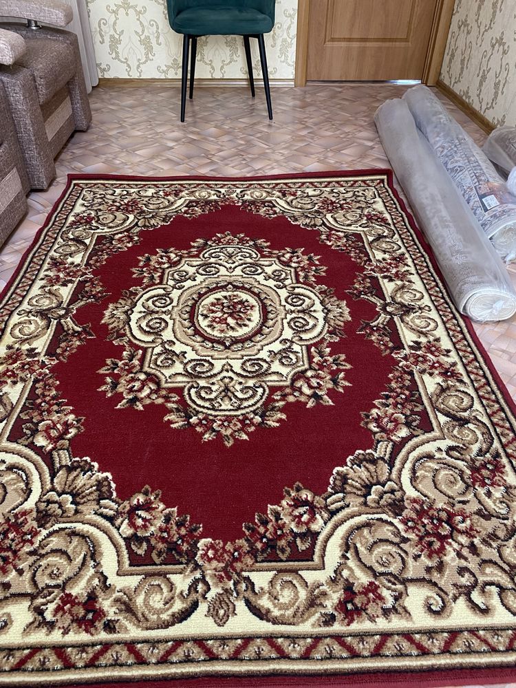 Продам ковер в отличном состояний после хим.чистки