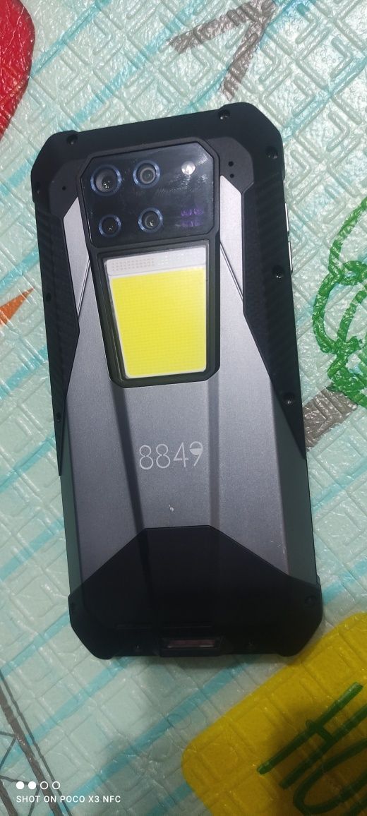 Телефон Unihertz TANK 3