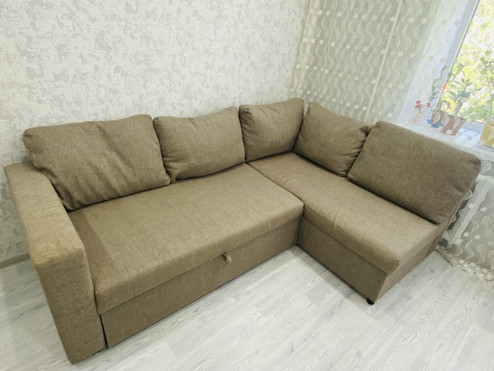 Продам угловой диван кровать