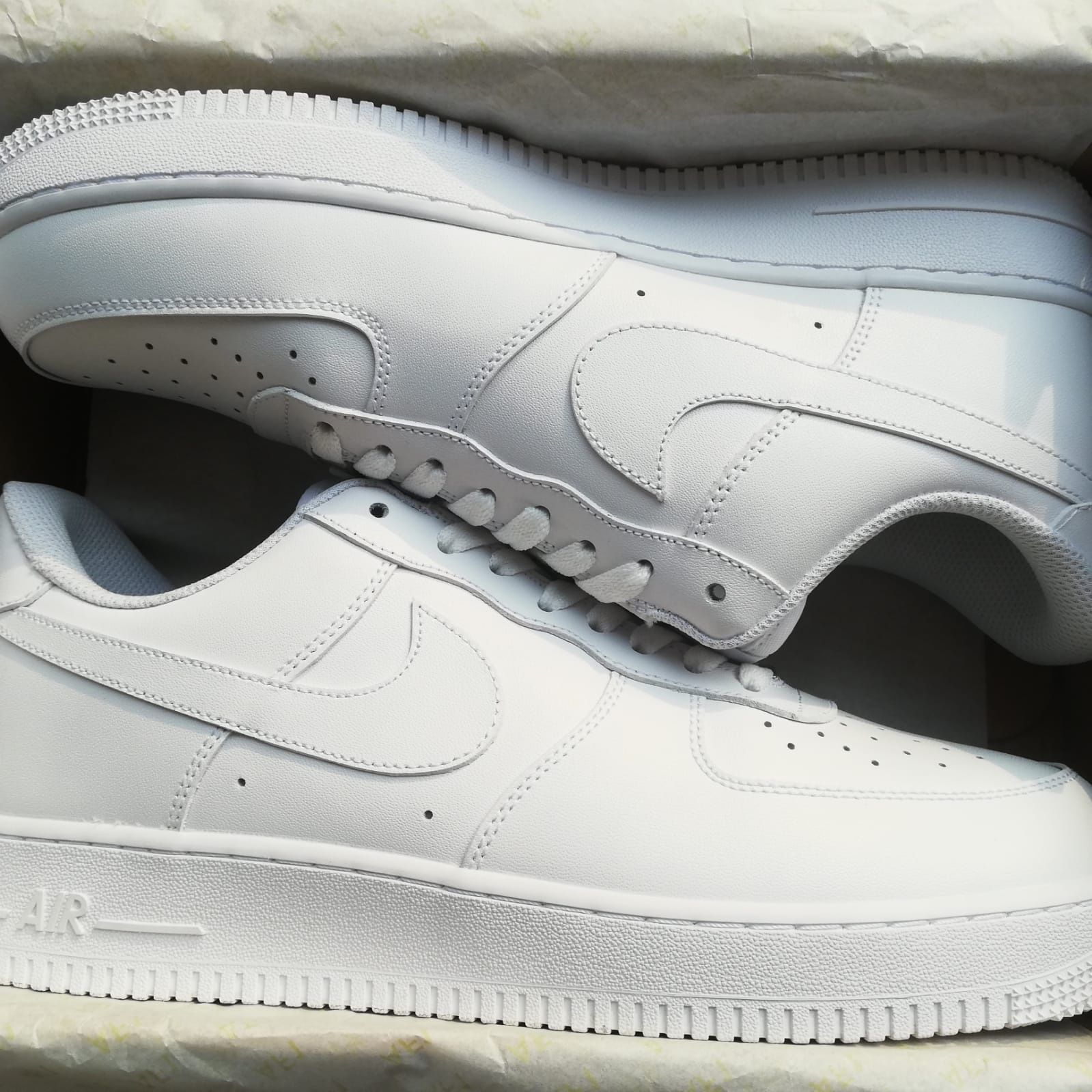 Nike Air Force 1 '07 
Air rce 1 '07кроссовки Air Force 1 '07