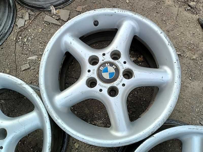 Продам оригинальные легкосплавные диски "Cromodora" на БМВ 5 е39