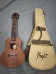 укулеле flight с чехлом
