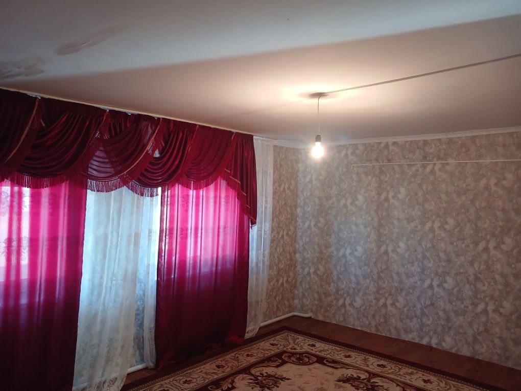 Елтай ауылынан уй сатылады.