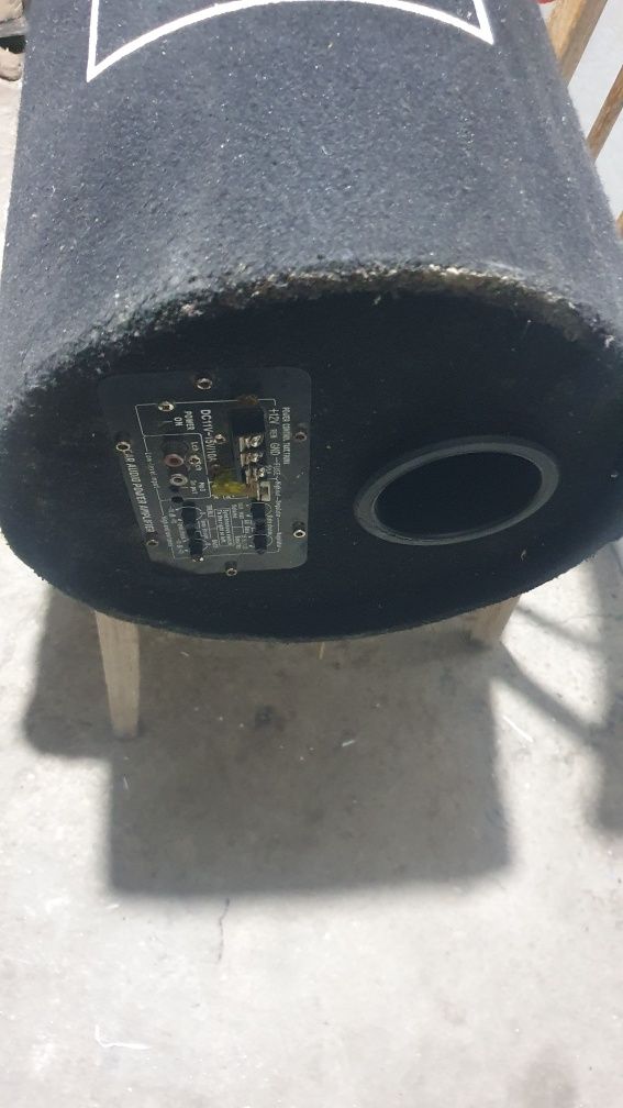 Сабвуферы- 5 элемент и JBL и автомагнитолы