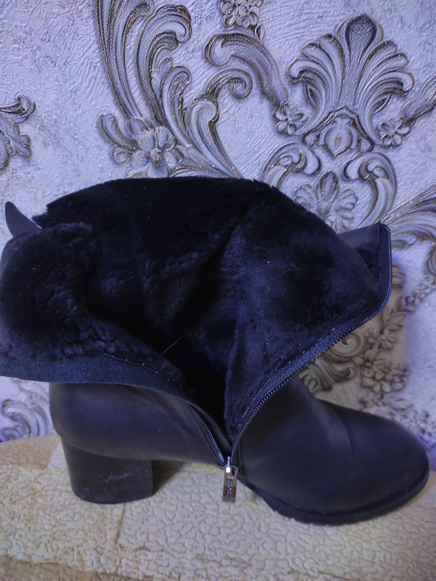 Продам полусапожки на цигейке