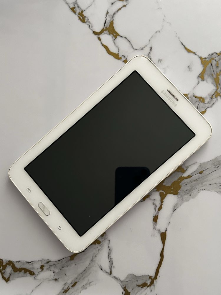 Кинопроектор Umiio A007 , Планшет Samsung Tab3