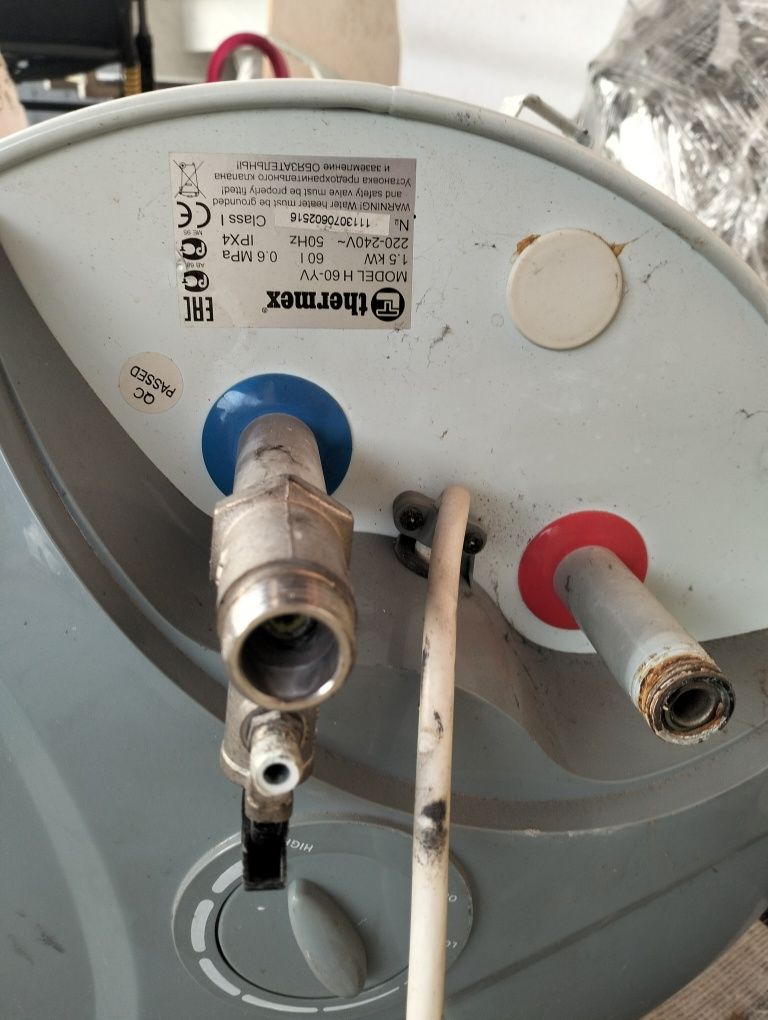 Продам водонагреватель