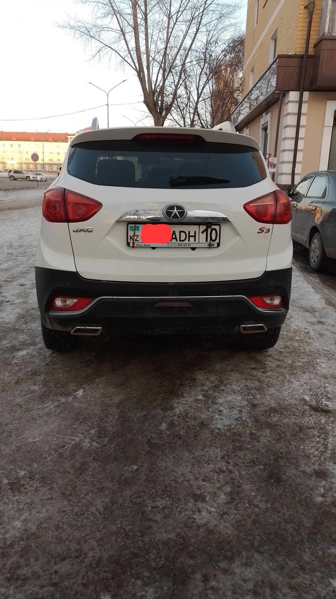 Машина JAC S3 , 2020-го года