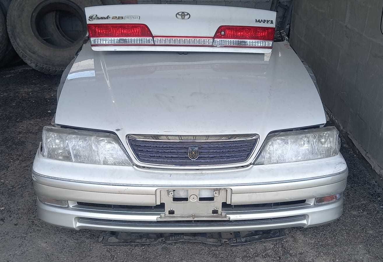 Молдинг двери Toyota Mark II /2. JZX100