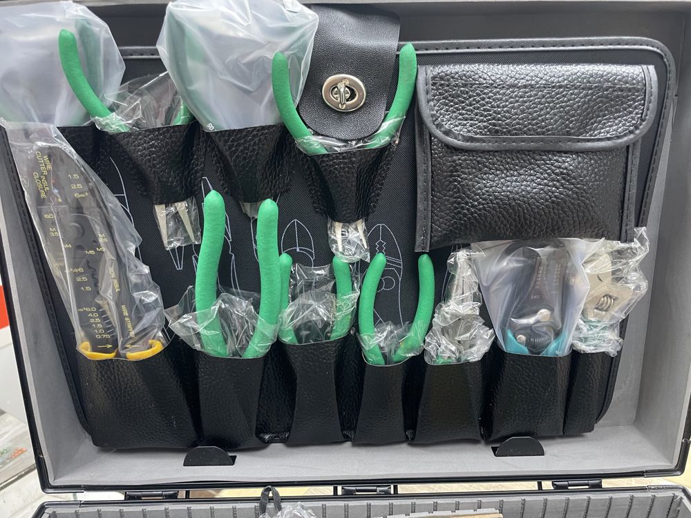 Набор Jumbo Tool Kit 1PK-990B