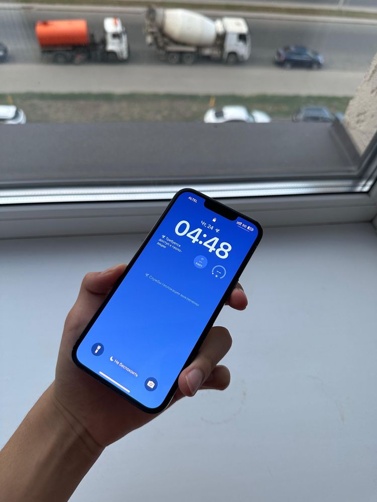 iPhone 13 pro 128