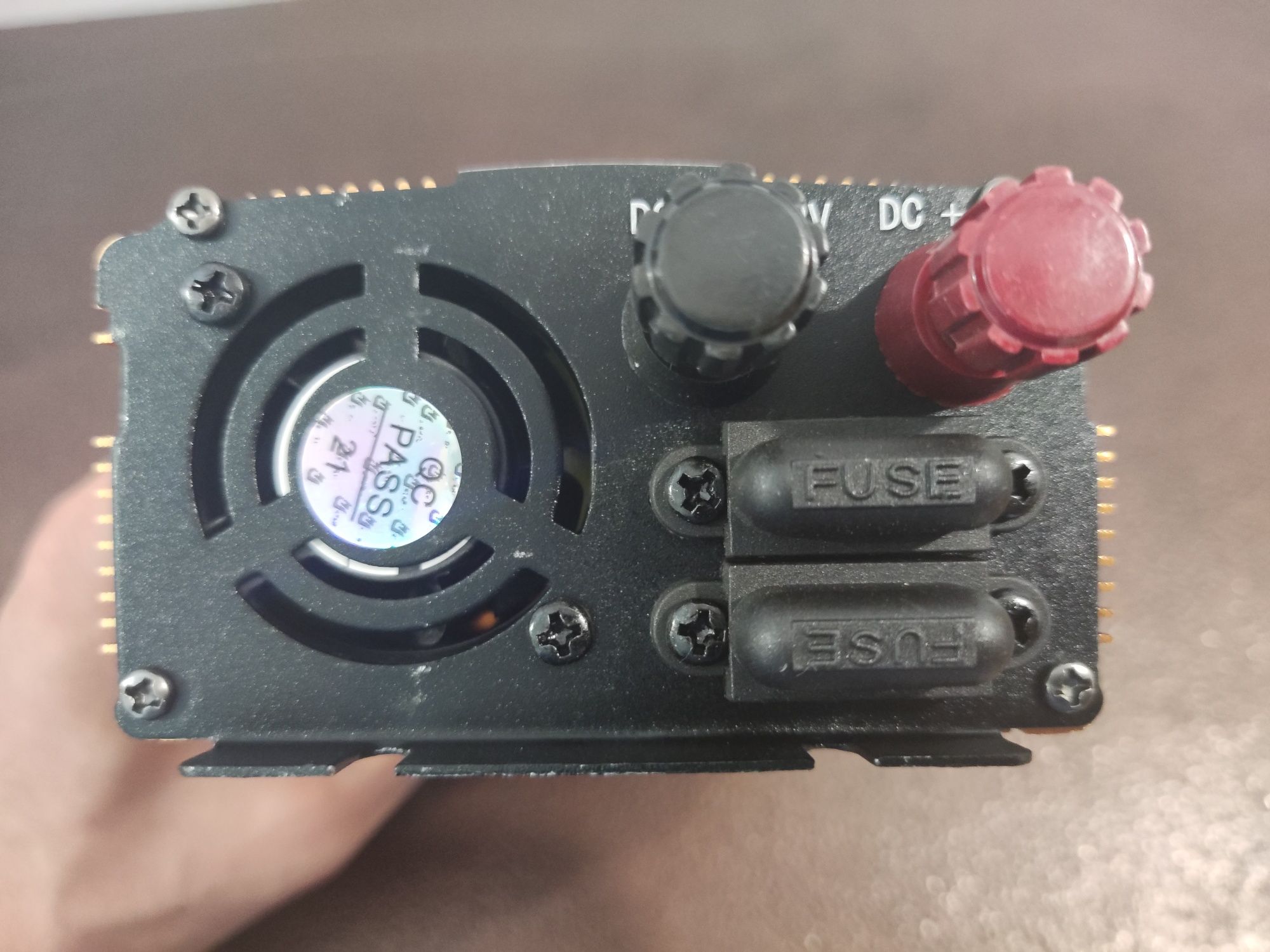 Новый автомобильный инвертор на 1000W. Дешевле не найдете!