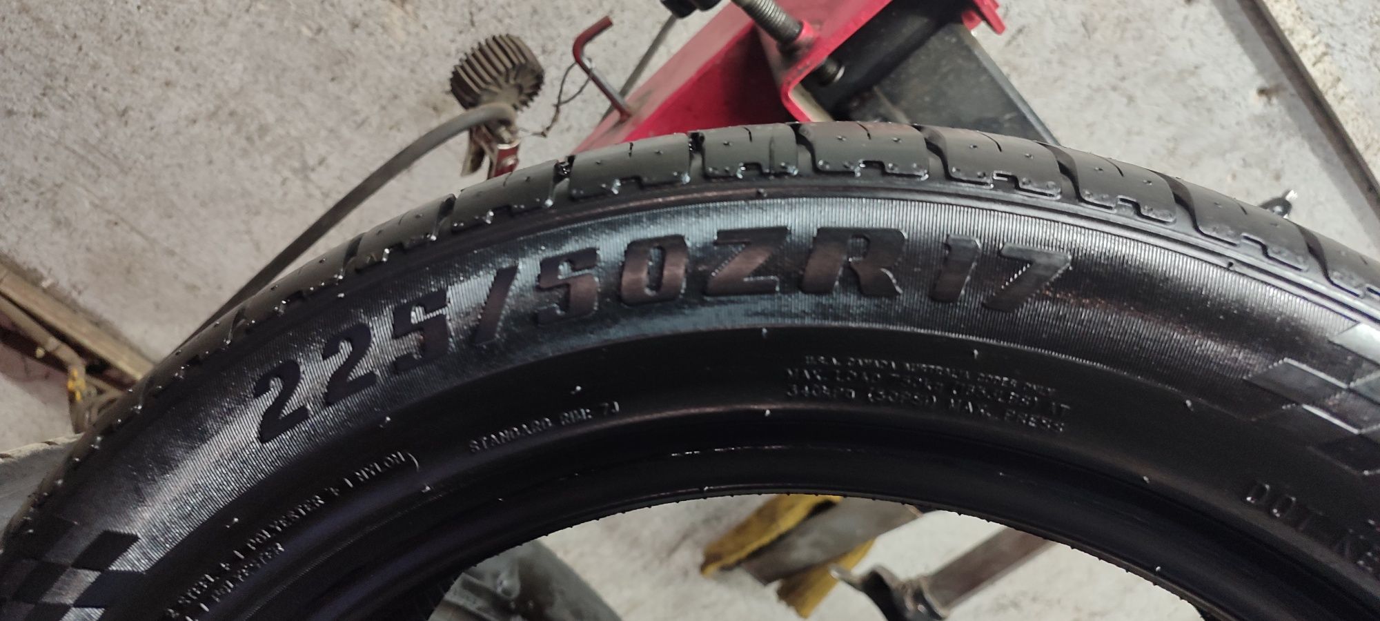 225/50R17 2 шины