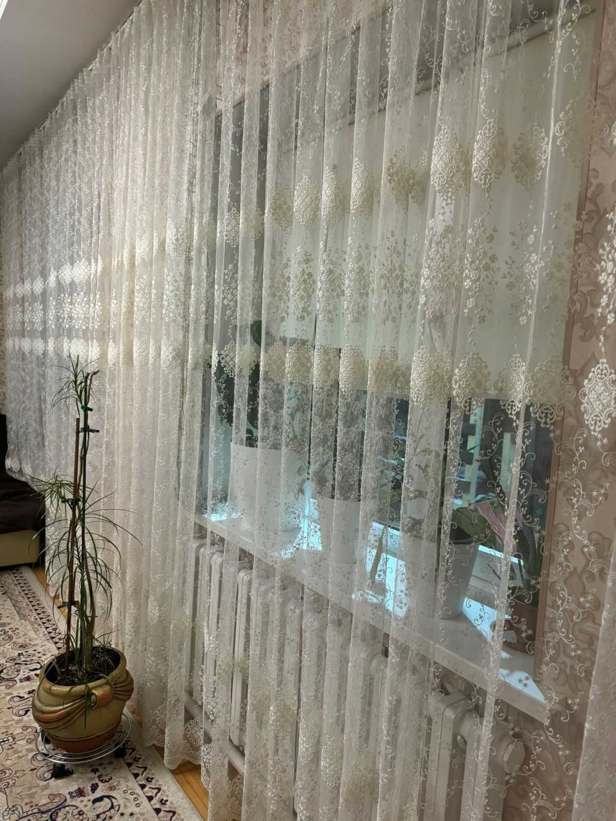 Продам тюль в зал