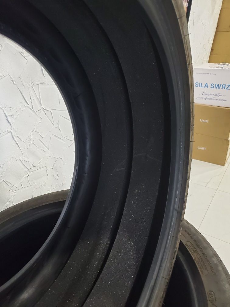 Продам шины Michelin Pilot Sport 4