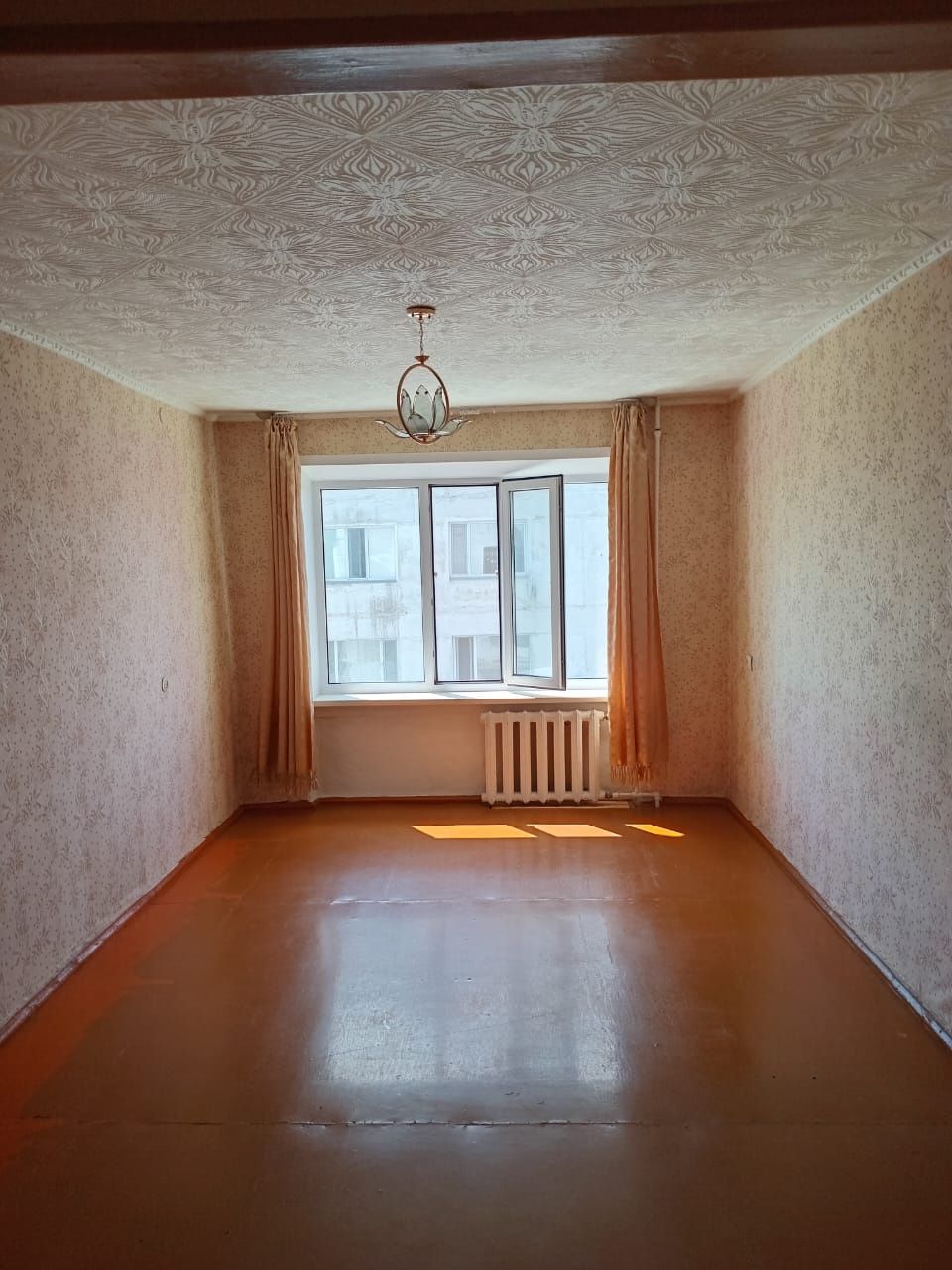 Продам квартиру  2 комнаты
