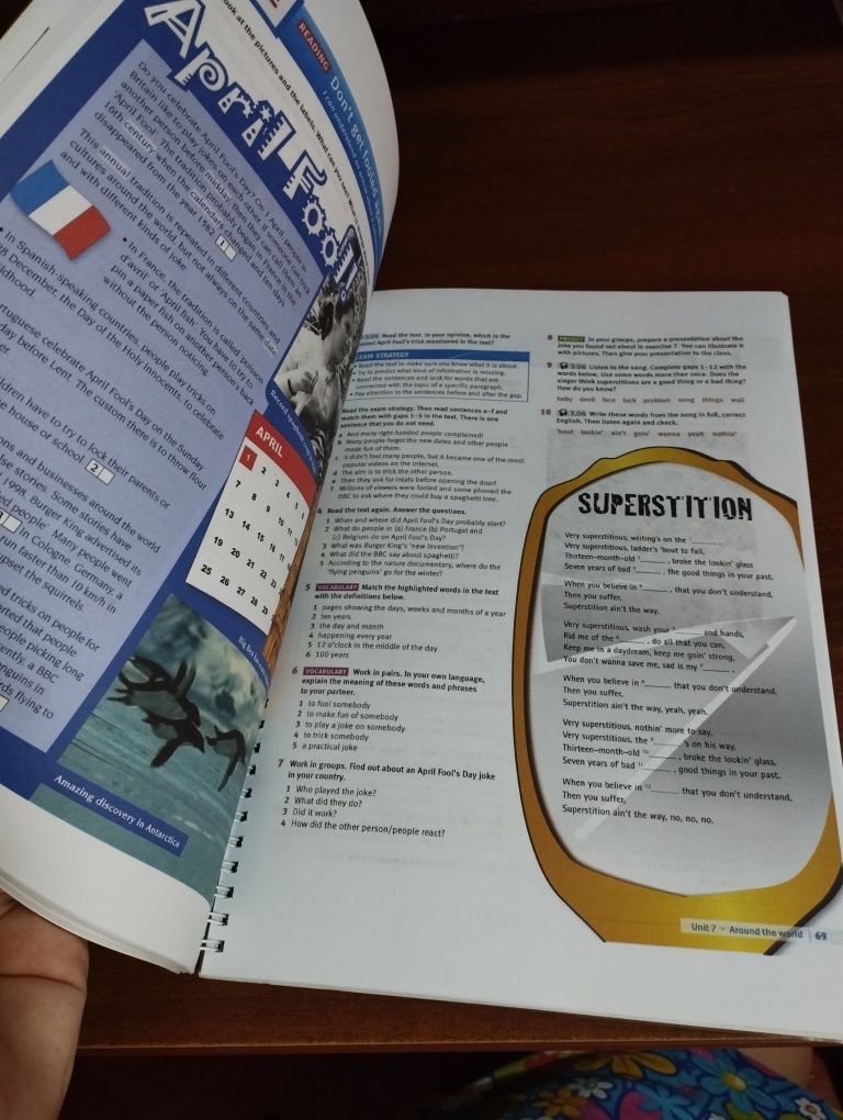 Учебник Solutions Pre-Intermediate