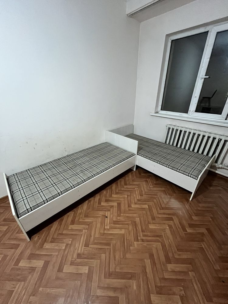 Кровать продам срочно