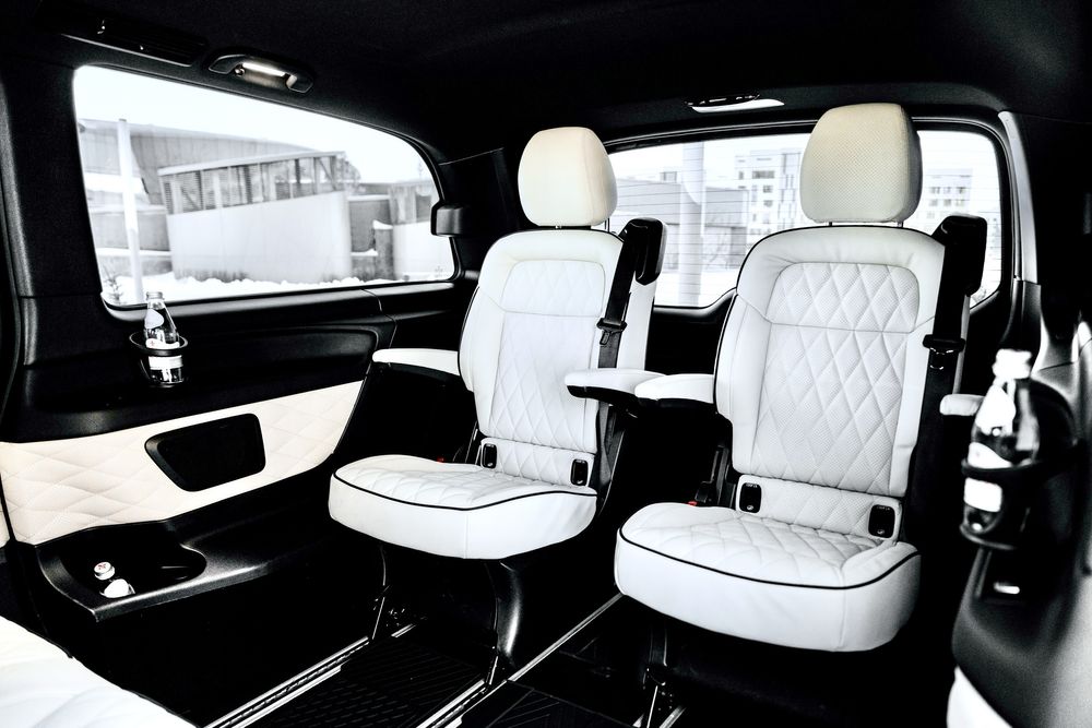Прокат Аренда авто Мерседес V class с водителем.