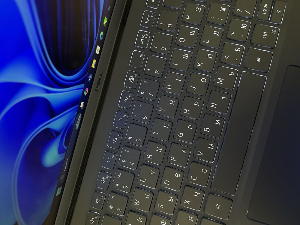 Продам Ноутбук Dell