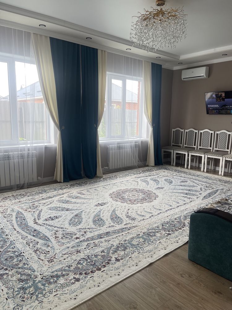 Жер үй сатылады.