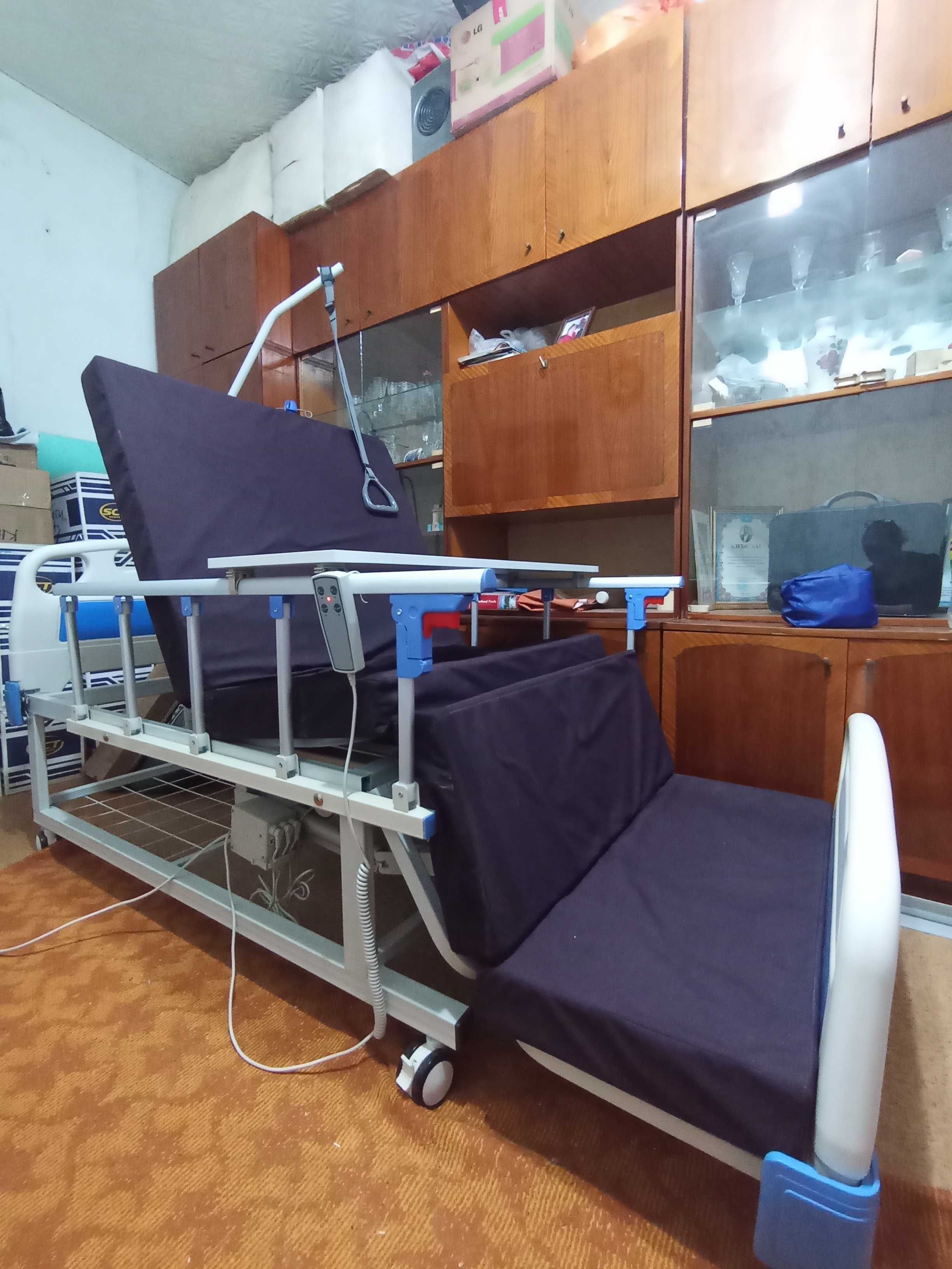 Медицинская кровать для лежачих больных с электроприводом, Тараз