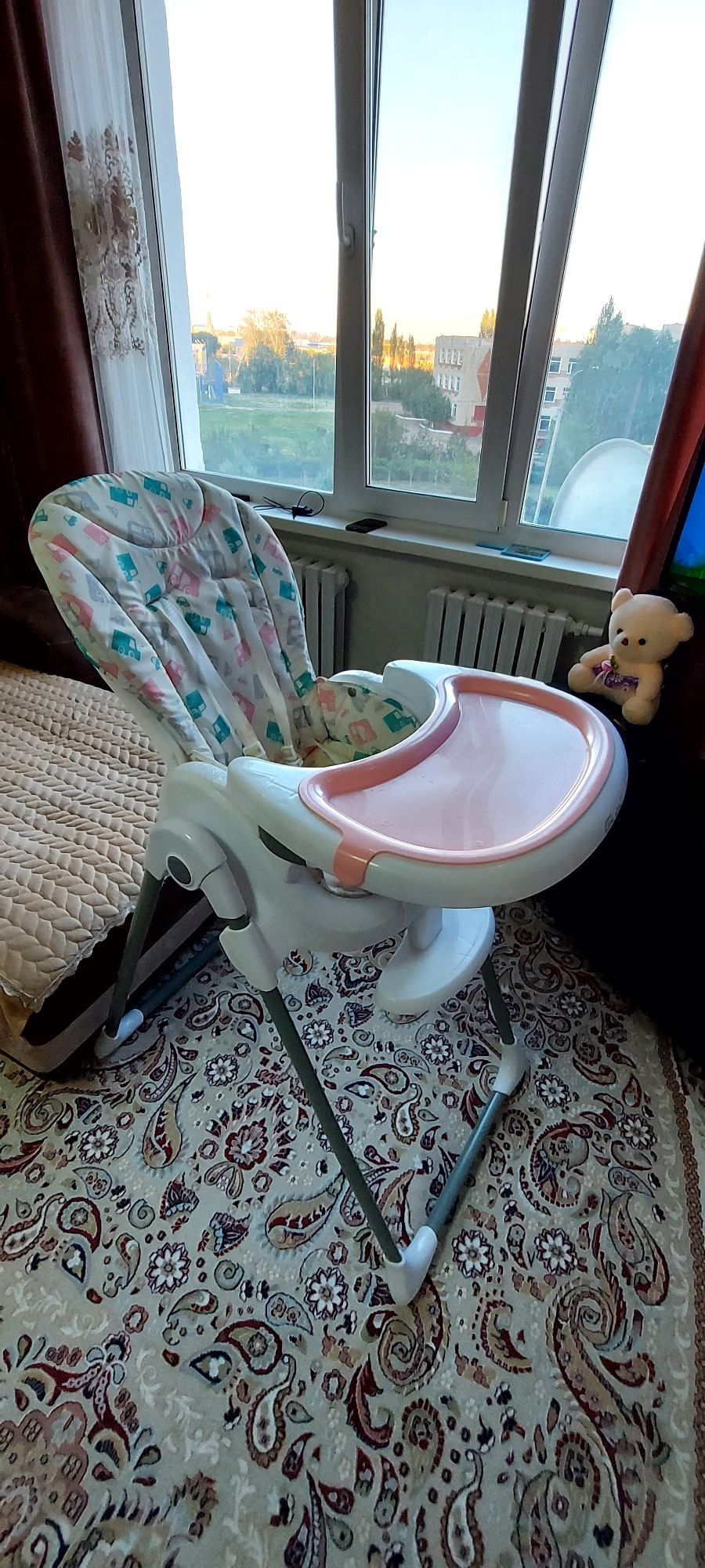 Детские товары, детский стульчик