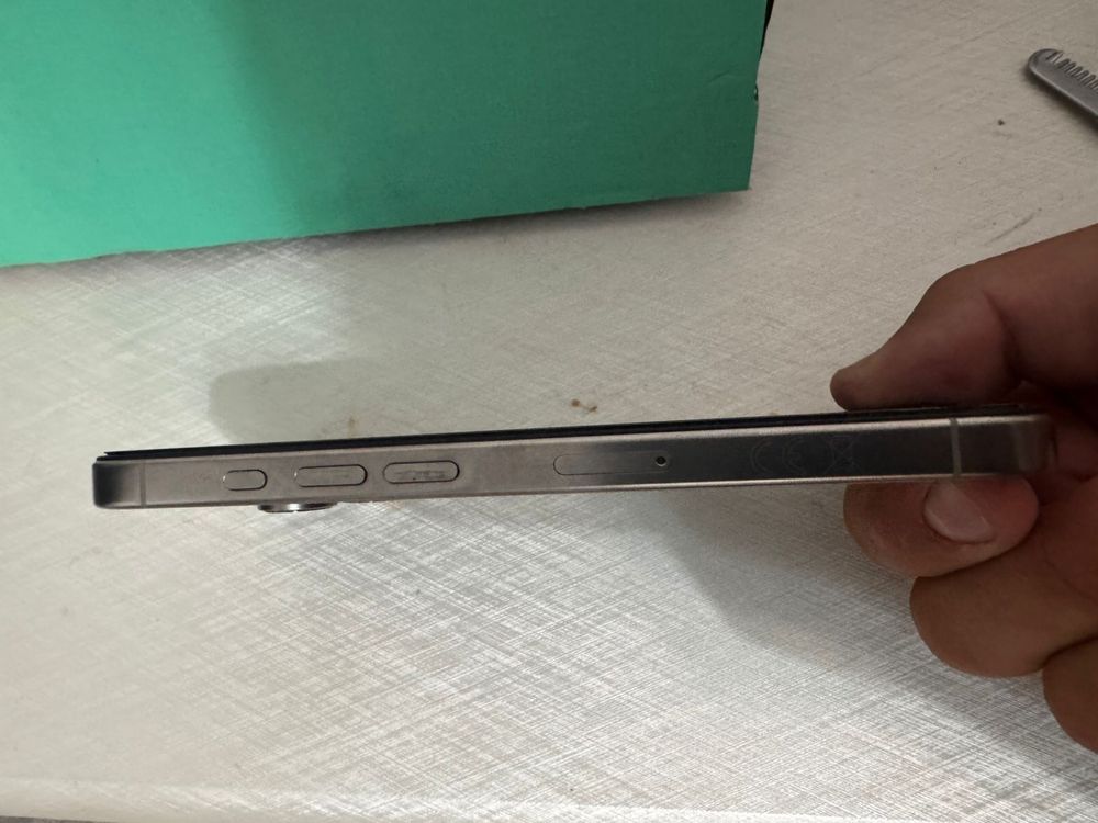 iphone 16 pro телефон