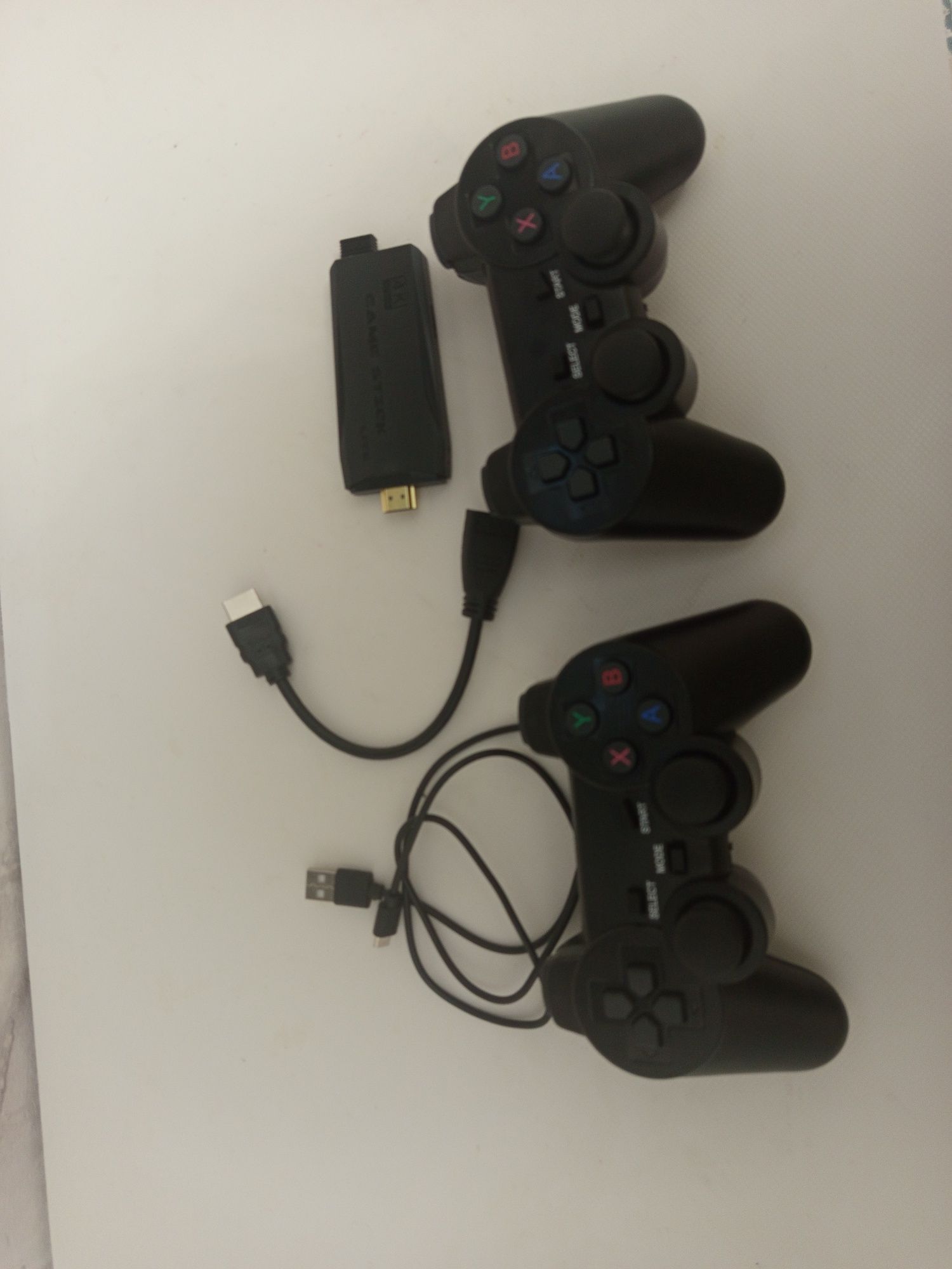 Продам игровую приставку